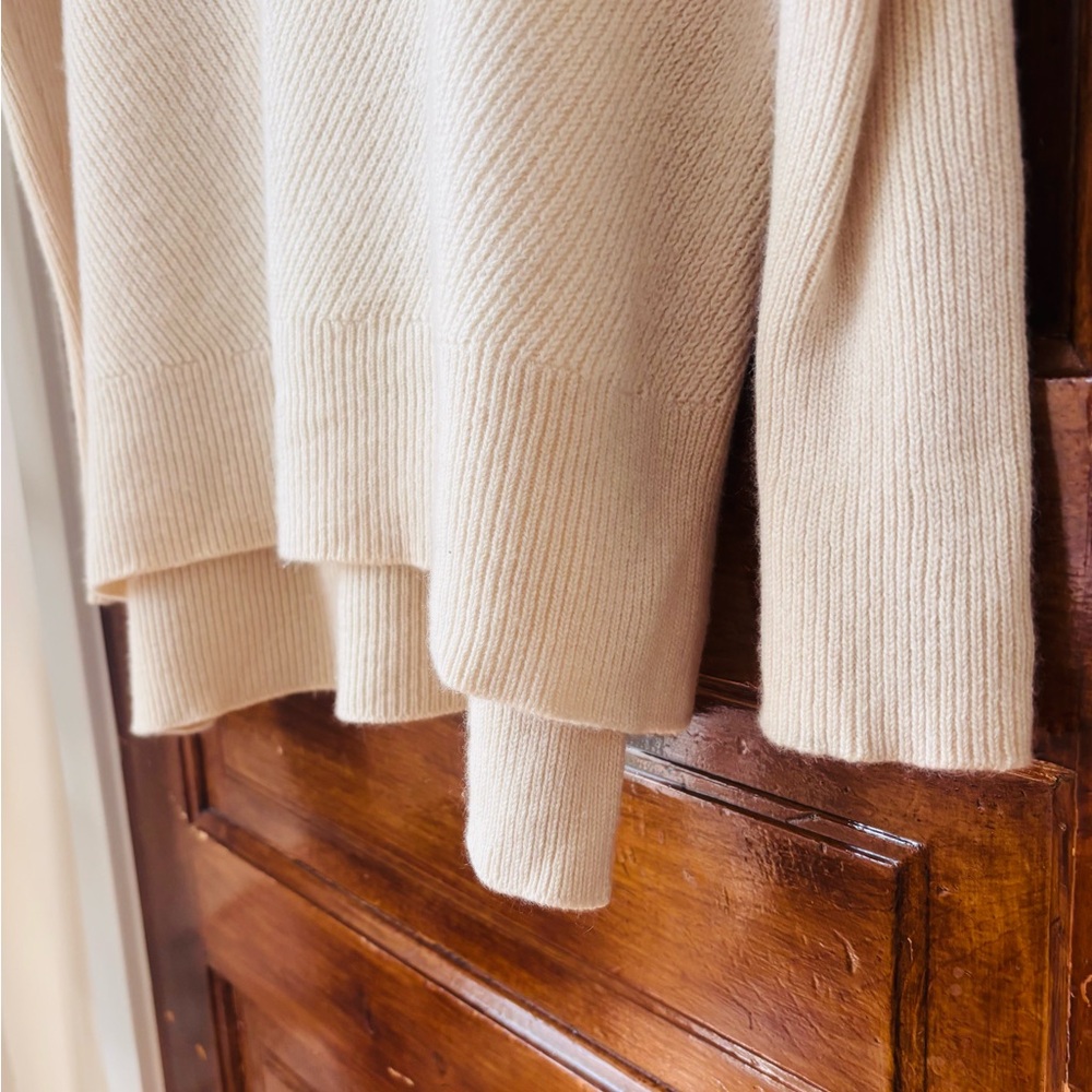 Vince Cashmere Wool Sweater - Picture 4 of 7